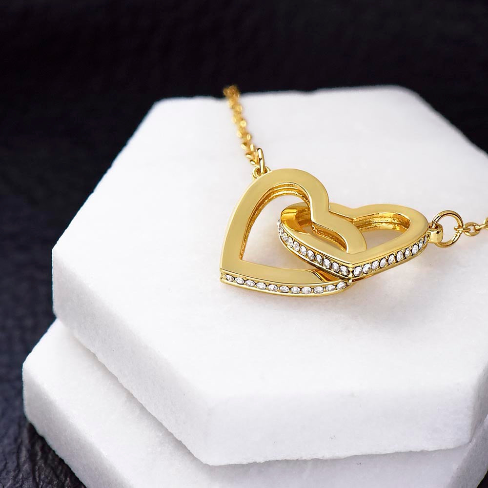 Interlocked Hearts — Eternal Bond Necklace